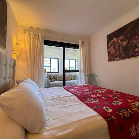 Nomad Stays Milos Y Bali Marbella Kültér fotó
