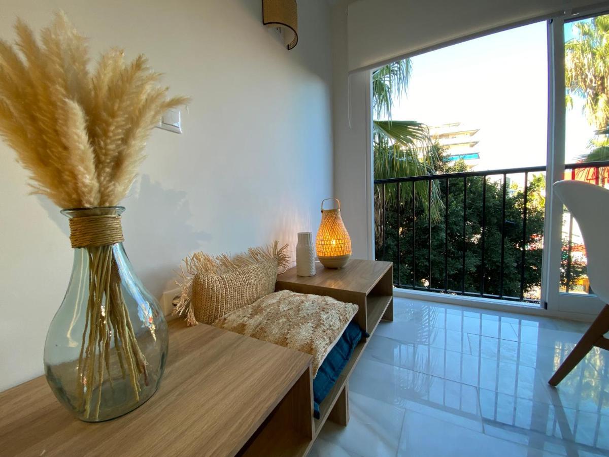 Nomad Stays Milos Y Bali Marbella Kültér fotó