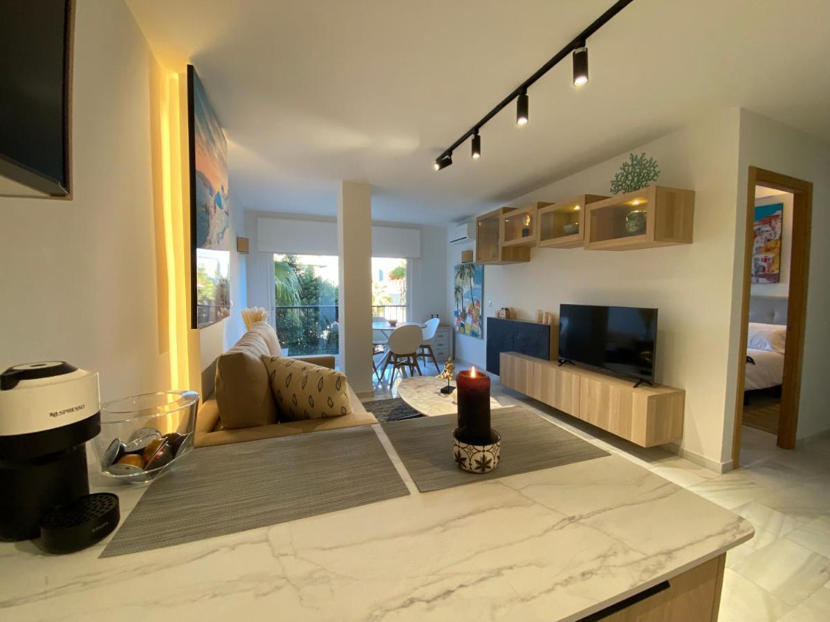 Nomad Stays Milos Y Bali Marbella Kültér fotó