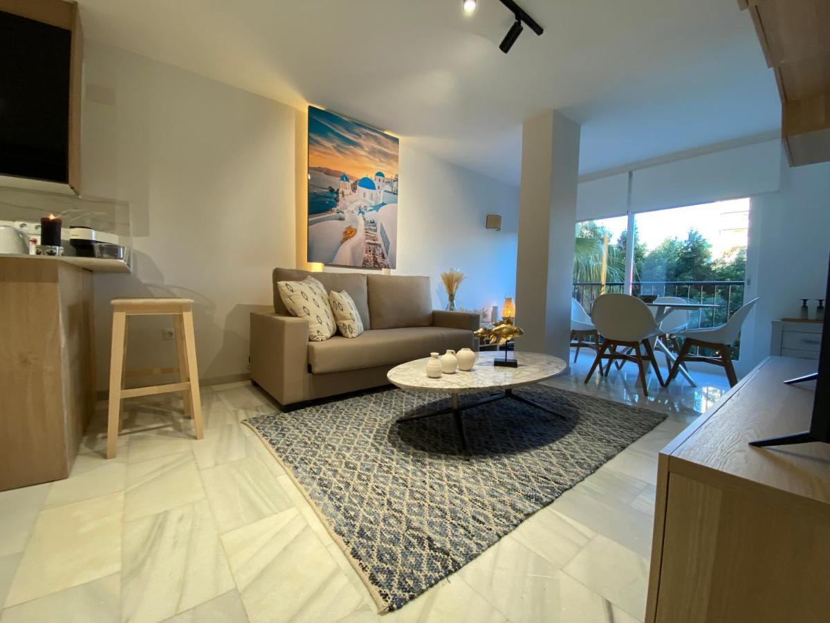 Nomad Stays Milos Y Bali Marbella Kültér fotó