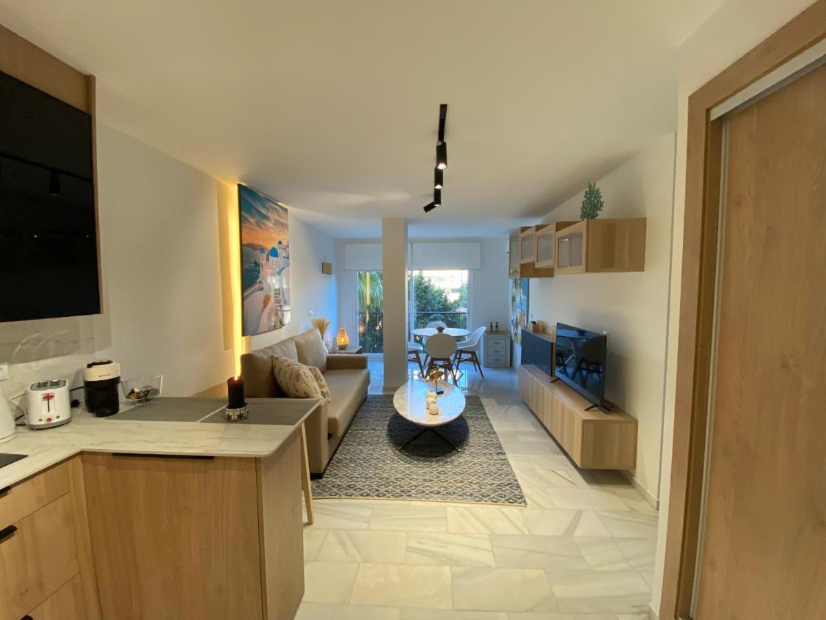 Nomad Stays Milos Y Bali Marbella Kültér fotó