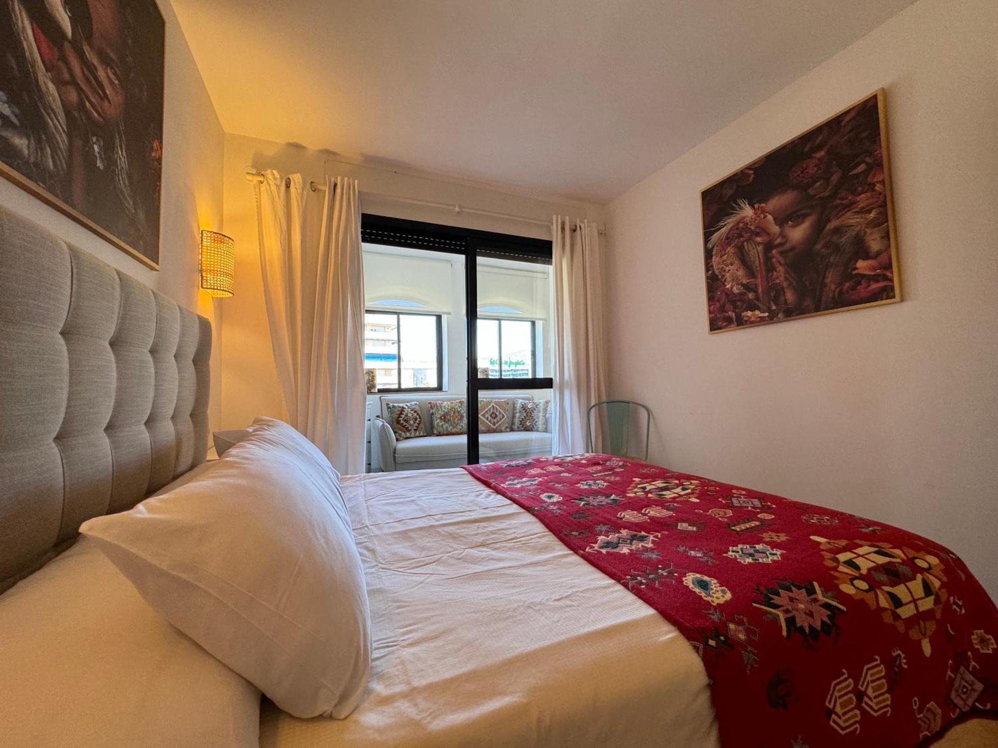 Nomad Stays Milos Y Bali Marbella Kültér fotó